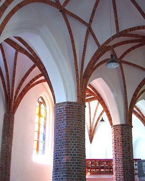 kirche9.jpg (33638 Byte)